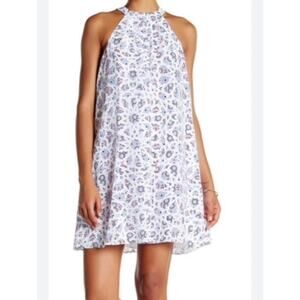 CeCe Bianca Mosaic Print White Blue and Red Halter Shift Dress Size 6